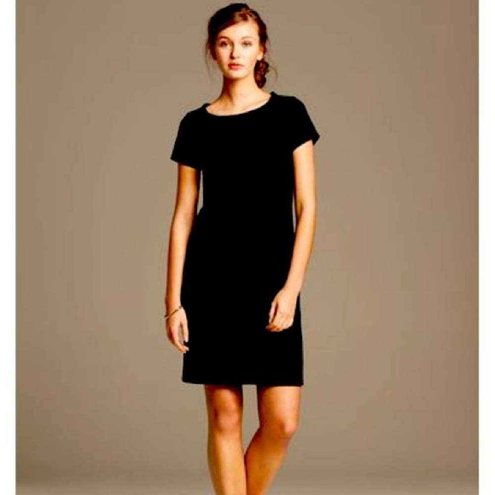 Banana Republic shift dress black NWT